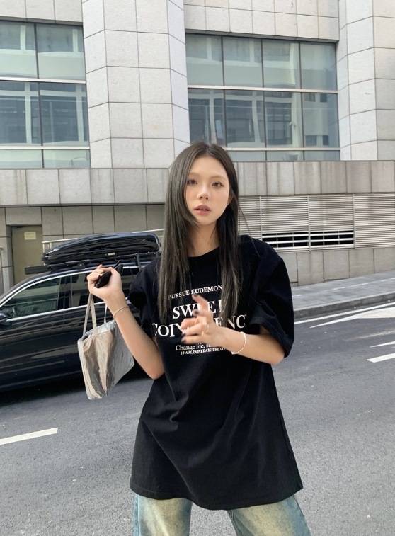 トップス Tシャツ カットソー ビッグT 袖あり 半袖 5分袖 五分袖 襟なし 丸襟 ワイド かわいい 大人可愛い きれいめ シンプル カジュアル 大人 おしゃれ お洒落 大人女子 こなれ感 ラフ