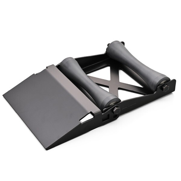 D60752 (Daytona) バイク用 メンテナンススタンド リア/フロント兼用 10-18インチ対応 耐荷重200kg メンテナンス ローラースタンド テーパー 60752