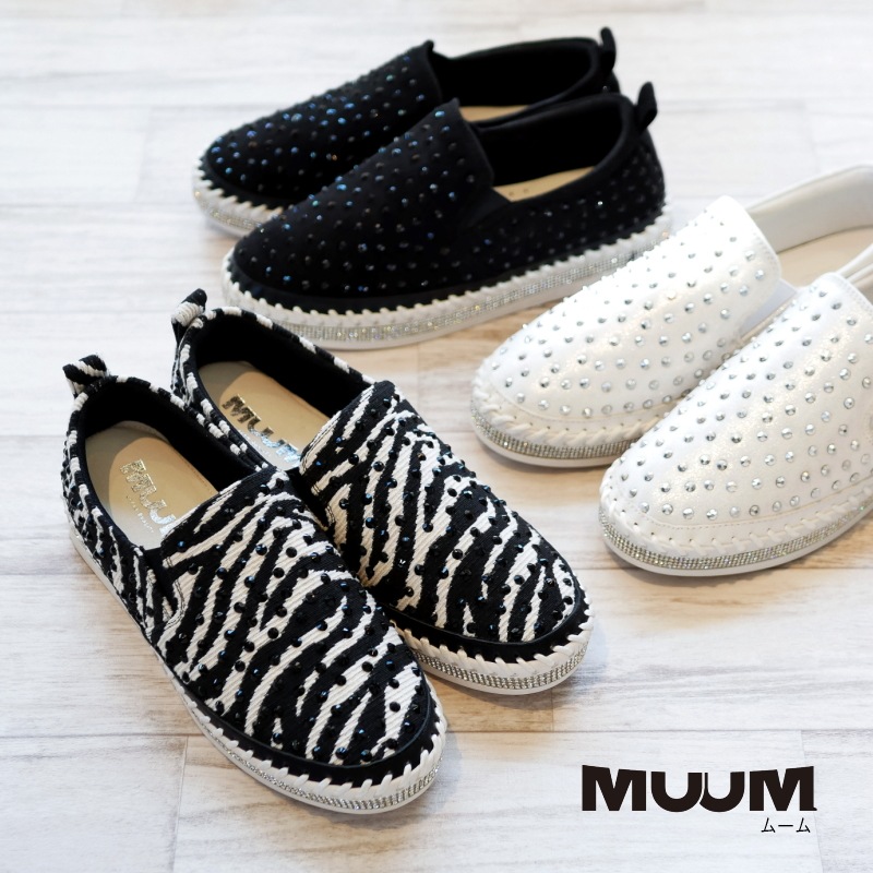 スリッポンシューズ レディース スタッズ ホットフィックス ラインストーン サイドゴム クール ワイルド 大人女子 厚底 フラット 履きやすい 歩きやすい 大人コーデ 3e