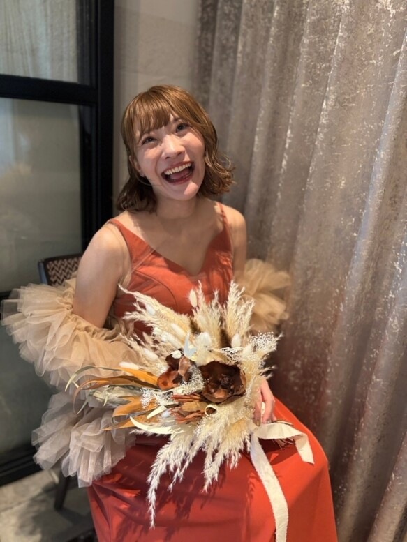 実例写真！パーティードレス テラコッタ色 キャミソール+トップス Vネック ロングワンピース 前撮り 31,720円