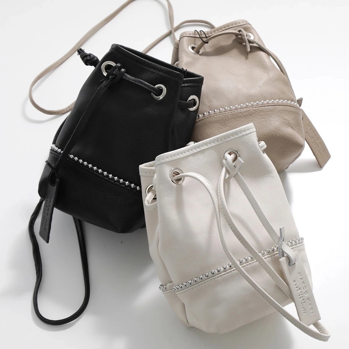 MARCO MASI マルコマージ ショルダーバッグ 3319 VI-BAL VITELLO BALL レディース レザー 巾着 スタッズ ボール ミニバッグ 鞄 カラー3色