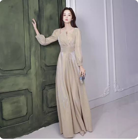 シャンパン色ロングイブニングドレススカート新型敬酒ハイエンド宴会気質年会服舞台司会2024秋冬 5,352円