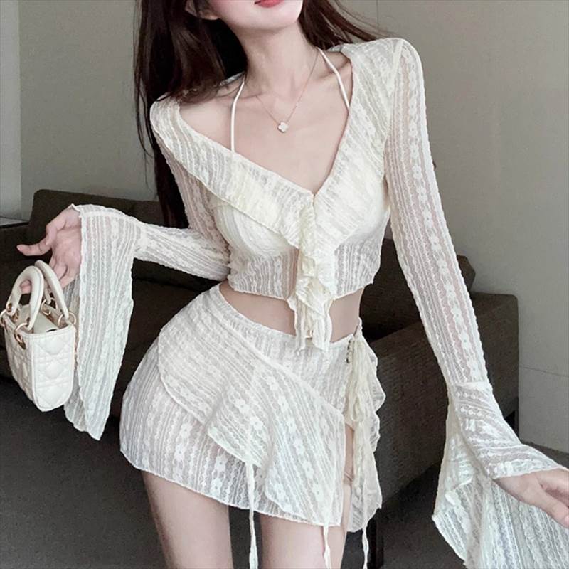 強くお勧めしますスイムウェア 水着 セパレート 4点セット ビキニ 三角 パッド付き 羽織 パレオ レディース 大人可愛い かわいい 上品 きれいめ シンプル カジュアル 個性的 韓国 オルチャン 主