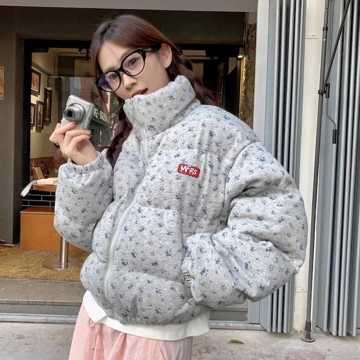 エコ ダウン ジャケット レディース 韓国 アウター クロップ丈 花柄 中綿 ワンポイント ボリューム ショート ジャケット