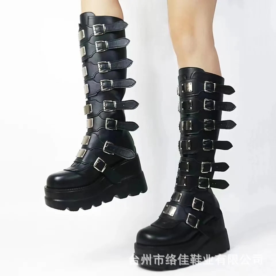 （ゴスロリ 靴）デモニアバックル厚底ブーツ2023新作ゴシックウェッジハイブーツ女性用パンクスタイルナイトブーツ