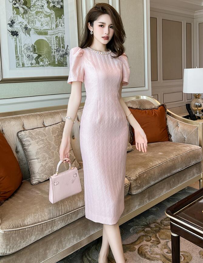 タイトワンピ ピンク パフスリーブ ワンピース セクシー 上品 パーティードレス 謝恩会 二次会 発表会 お呼ばれ 食事会 春 夏 おしゃれ レディース オケージョン お嬢様 デート お出かけ テーラ