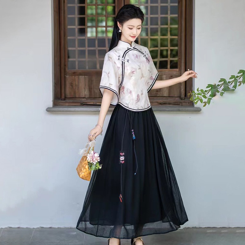 ワンピースドレスドレススタイルプリントシャツ馬の顔スカート女性ドレス スタイルの改善チョンサム2025夏のハンフスーツ 4,761円