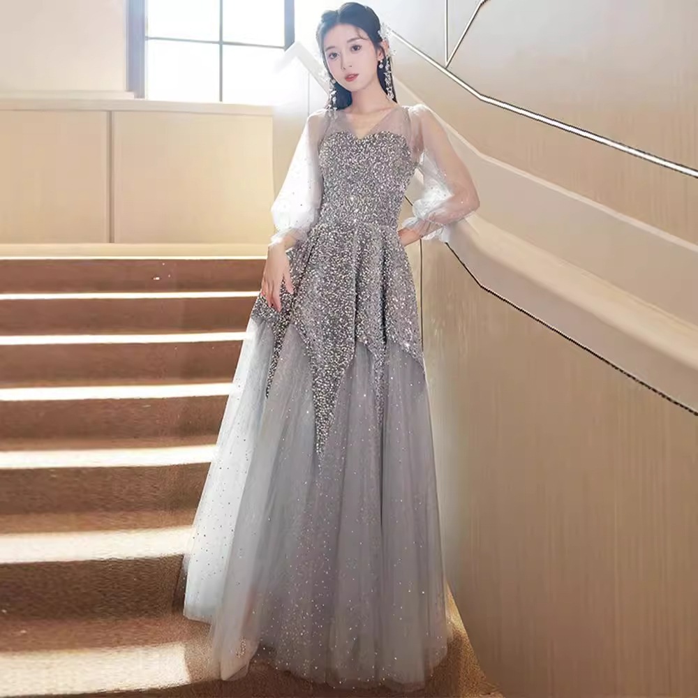 シルバーグレーのスパンコールのイブニングドレス高級2025年春の新作パーティー誕生日司会芸術試験気質のあるドレス女性