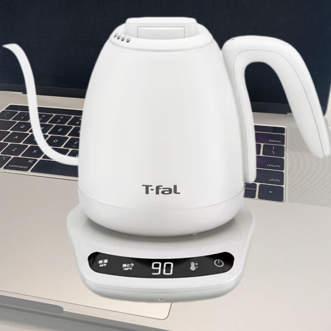 V033電気ケトル カフェ ロック コントロール 0.8L 8段階温度調節 60分保温 空焚き防止機能 転倒お湯もれロック ホワイト KO9201JP