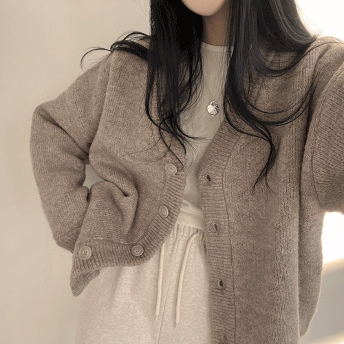 [ファー裏地/高クオリティ王厚手] ダウン級 保温性オーバーフィット ブイネック ウール ニットカーディガン (5color)