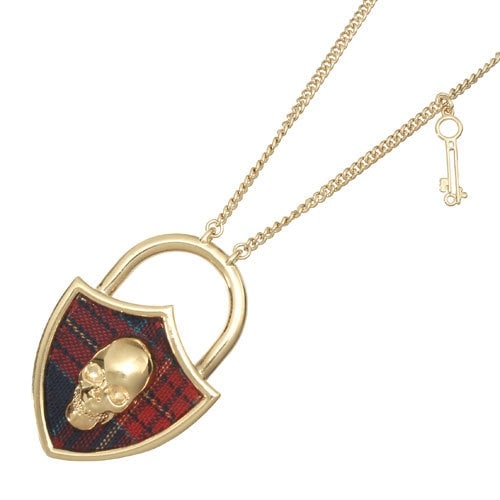 Disney Couture パイレーツオブカリビアン コレクション DYN107 スカルカメオ ネックレス