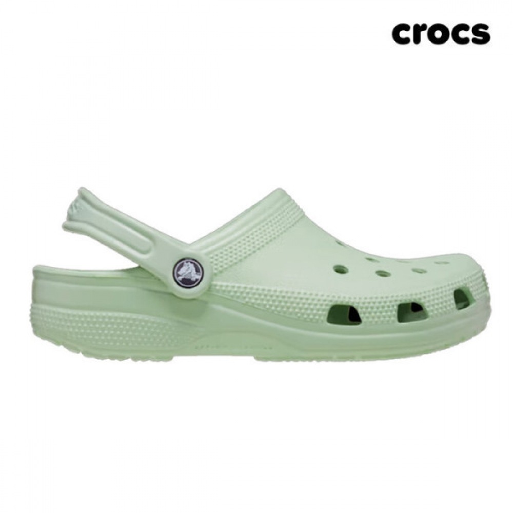 Crocs クラシッククロッグサンダル/スリッパ