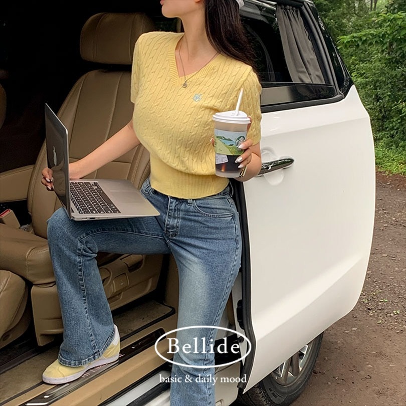 韓国の女性ファッション/ [BELLIDE MADE] ケーブルVネック半袖ニット nt1266