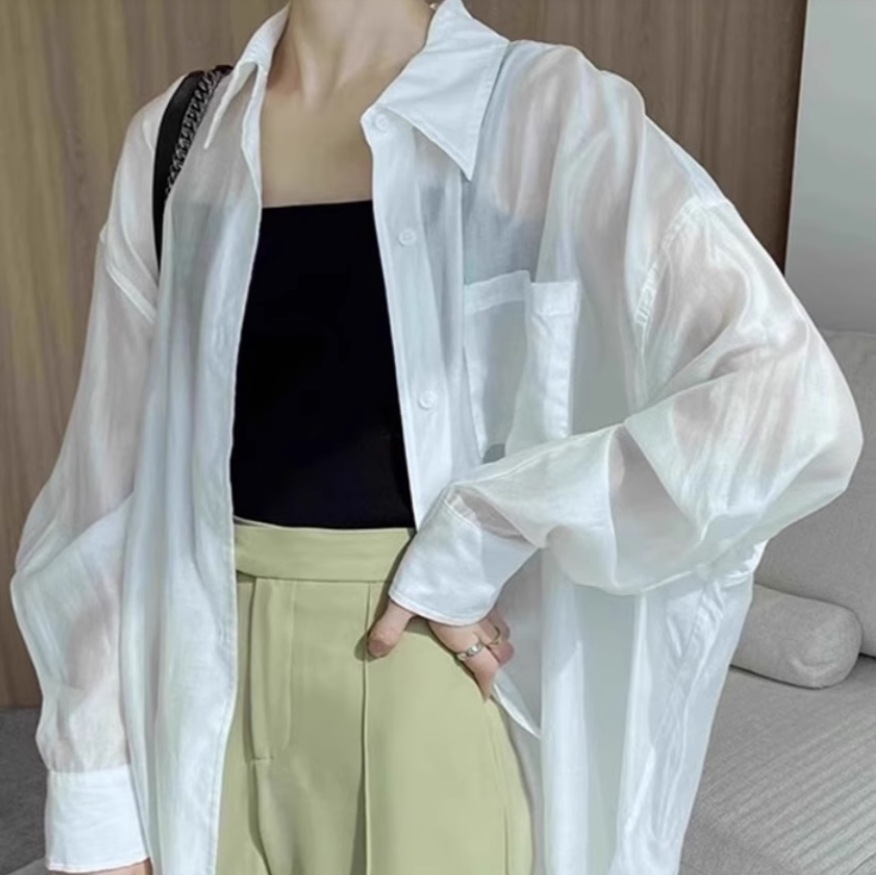 レディース シャツ 前開き 長袖 ストレート 薄手 大人可愛い きれいめ シンプル カジュアル 上品 こなれ感 ラフ クール 都会的 ナチュラル ワイルド 無地 春 夏 発表会 ステージ 舞台 ママ