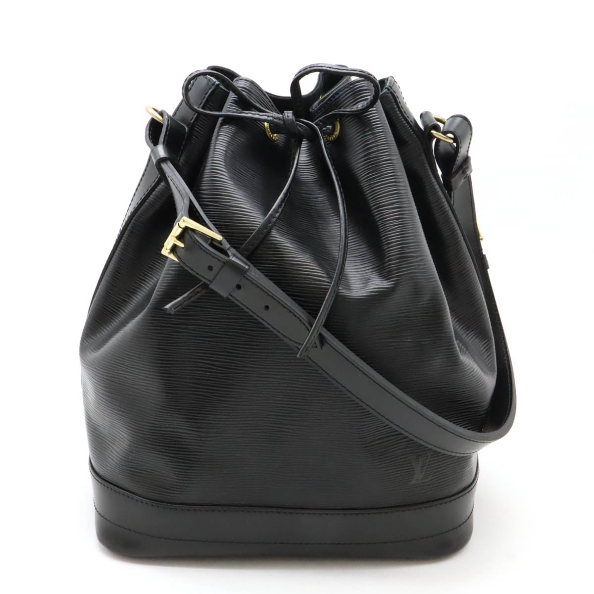 エピ ノエ ショルダーバッグ ワンショルダー セミショルダー 巾着 ノワール 黒 ブラック ゴールド金具 M5900