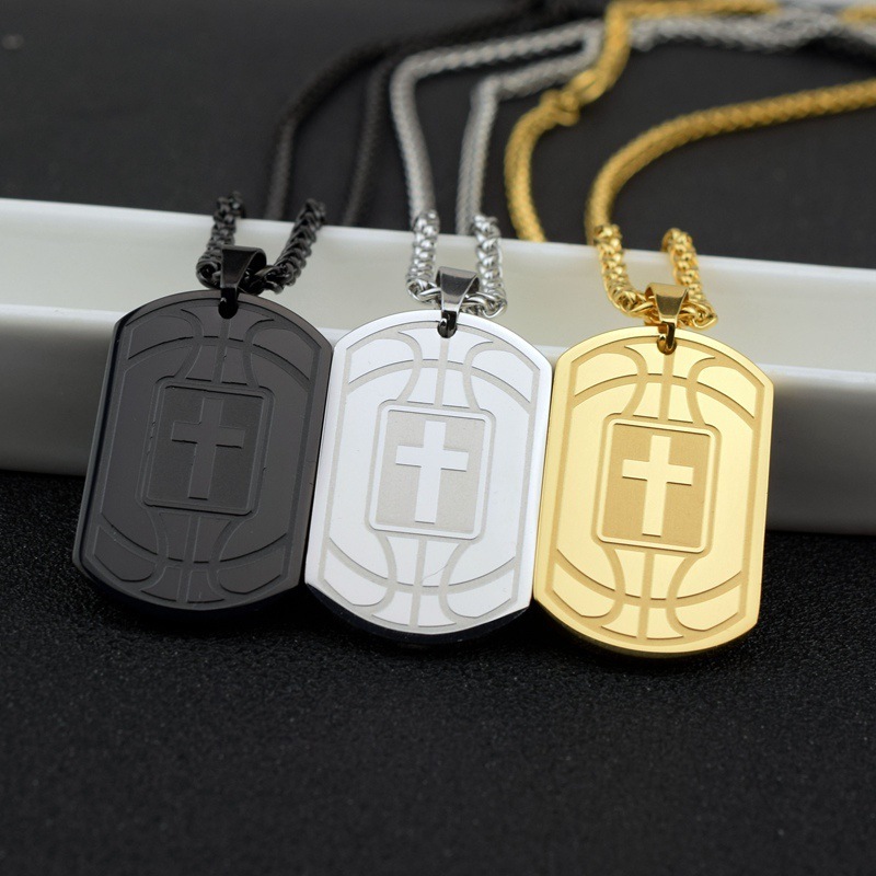 バスケットボールクロスペンダントネックレスチタン鋼ミリタリーブランドのロングネックレスは色あせません