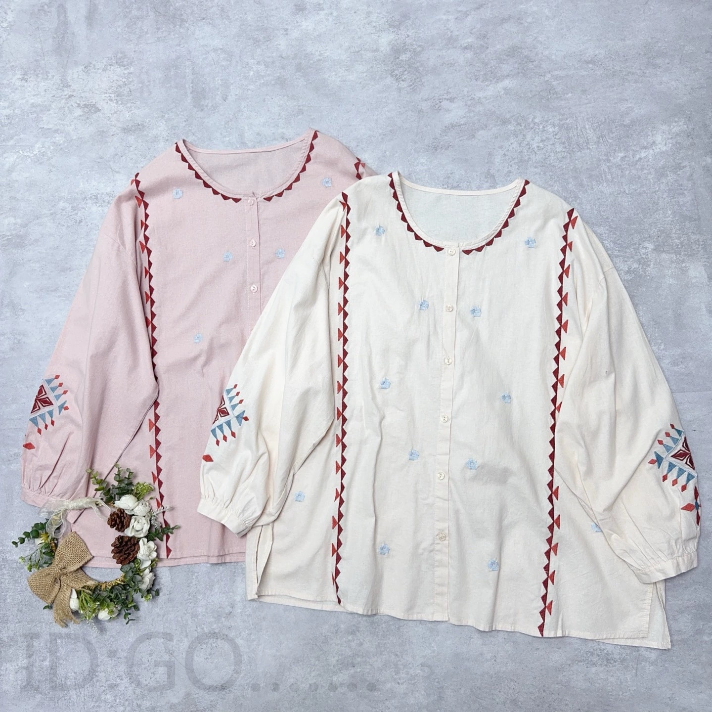 春新作 コットンリネン刺繍丸首ボタンシャツ ゆったり着痩せ 長袖 デザイン 甘め 着回し