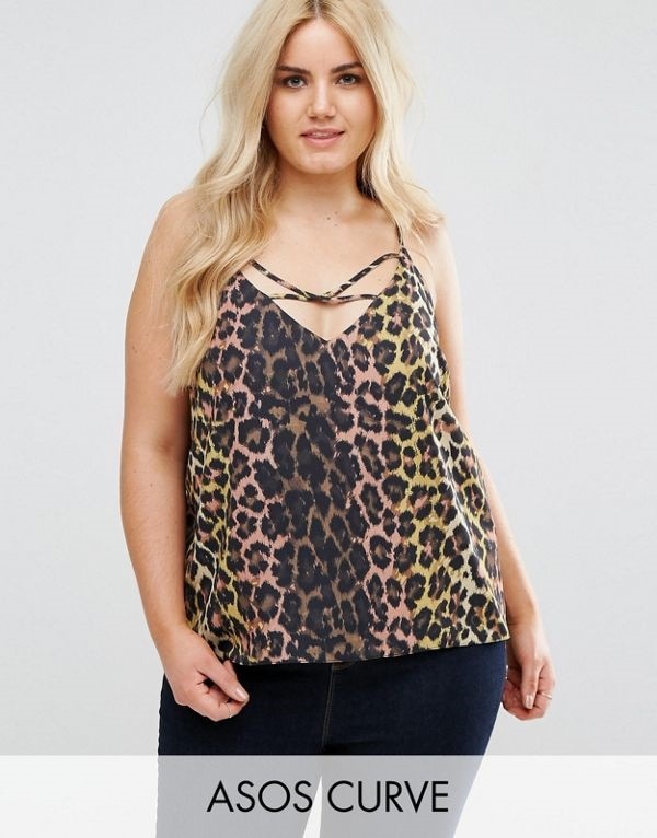 ASOS エイソス レディース 大きめサイズ ゆったりサイズ 送料無料 Multi CURVE Cross Strap Detail Cami in Animal Print