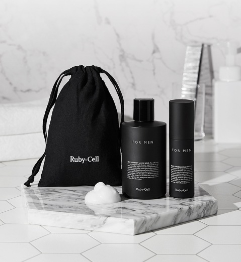 ルビセルフォーマンリキッドウォッシュ＆エッセンシャルフルイド 7,829円