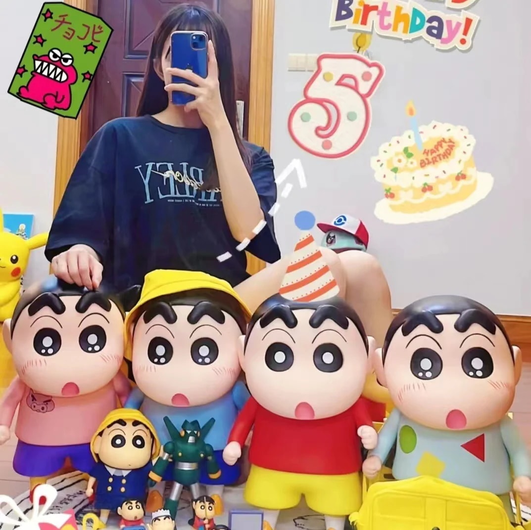 2024野原しんのすけ 1/1 服 パジャマ 大きい 男の子 女の子 ギフト ハンドフィギュア モデルオーナメント