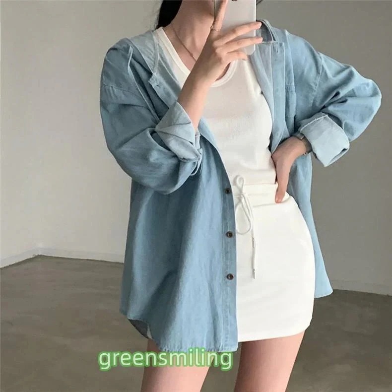 【急速出荷!】デニムシャツ 長袖シャツ オーバーサイズ 前開き フード付き 無地 レディース ボタン留め ポケット付き 用 大人カジュアルのコーデにぴったり