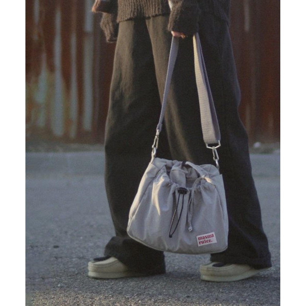 マスマルーレス 8ポケットクロスバッグ_グレー