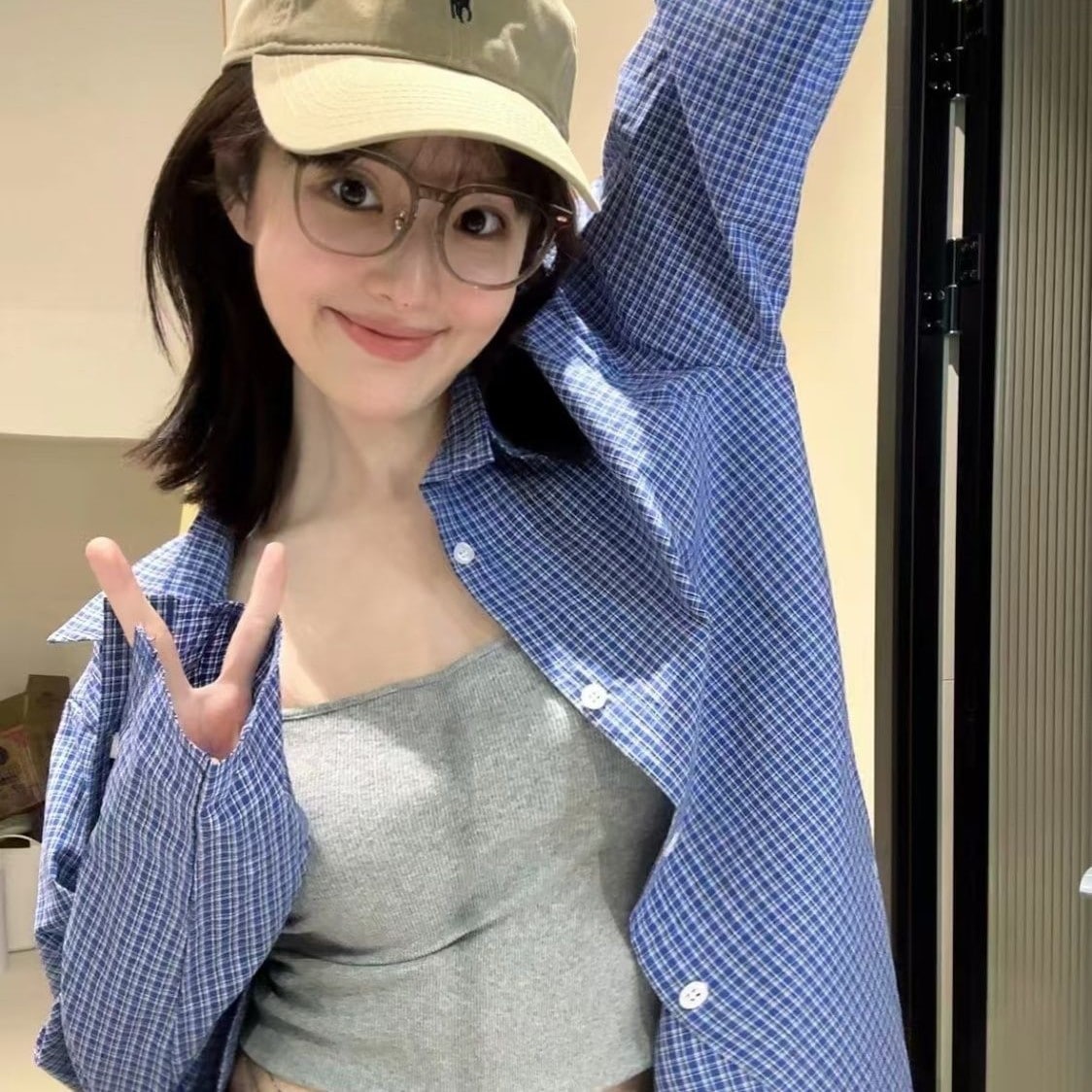 春 リラックス風 青 チェック シャツ レディース 長袖 アウター カジュアル ゆったり 重ね着 トップス シャツ アウター581318