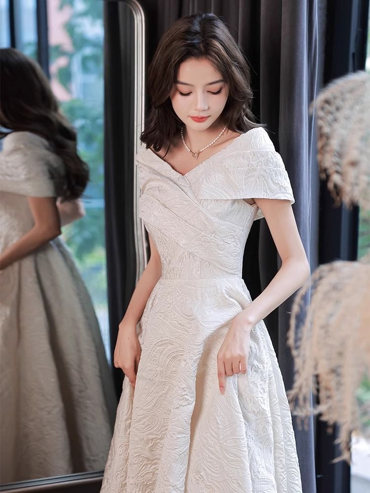 白のイブニングドレスパーティードレスお呼ばれ 豪華ドレス ロングドレス発表会演奏会結婚式二次会ロングドレス Aライン ブライズメイド イブニングドレス 半袖フォーマルドレス レディース スパンコール
