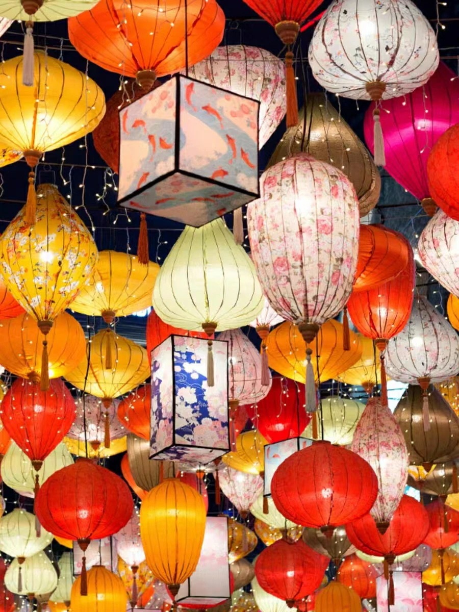 今すぐ欲しい！盆提灯 盆ちょうちん お盆提灯 布芸 吊り下げ 花柄 提灯 おしゃれ ペンダントライト 中国風 布製 手描き1個 12インチ 14インチ 5,285円