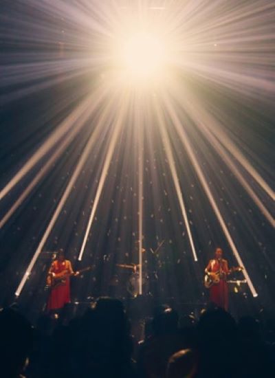 羊文学 「羊文学 Tour 2022 OOPARTS 2022.6.28」スペシャルセット Blu-ray Disc+2LP+トートバッグ+アクリルピンバッジ+ポストカード 完全生産限定盤 新品未開封