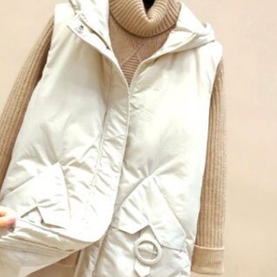 トップス アウター パーカー ベスト ダウンジャケット 袖なし タイト ストレート フード付き 5,659円