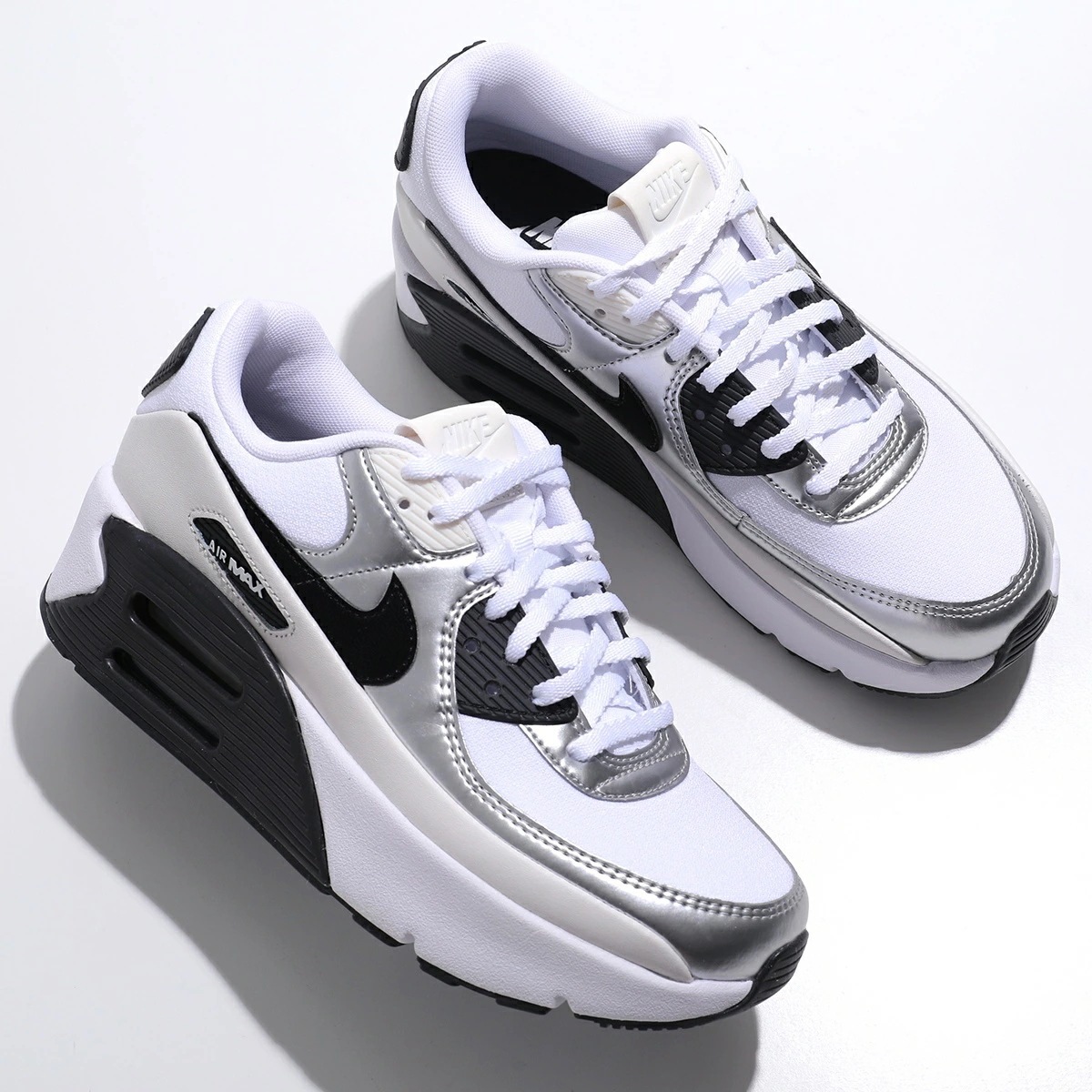 NIKE ナイキ スニーカー AIR MAX 90 LV8 エア マックス IB0170 レディース ローカット レザー 厚底 プラットフォーム ロゴ シューズ 靴 100 17,142円