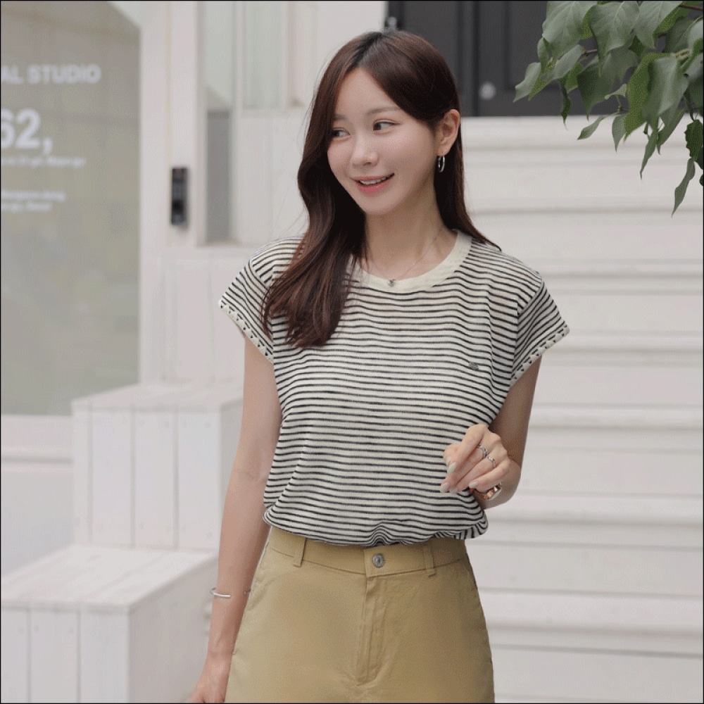 クリック&ファニーボールビスコースストライプニット