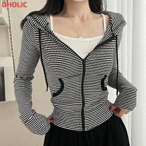 ボーダースリムジップパーカー