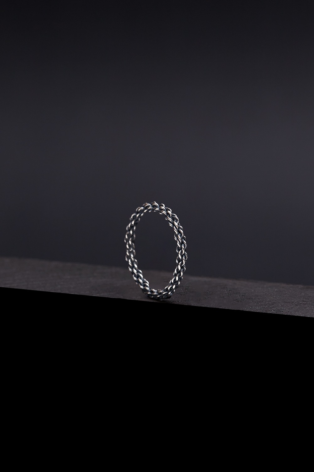[HAZINA] Single Sextuple Strand Ring - Noir