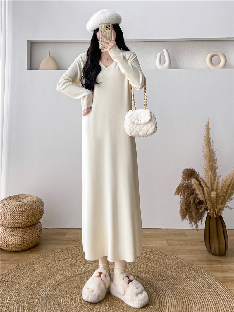 黒長袖ニットワンピース年秋冬レディース小人秋冬ボトムスロングスカート内側