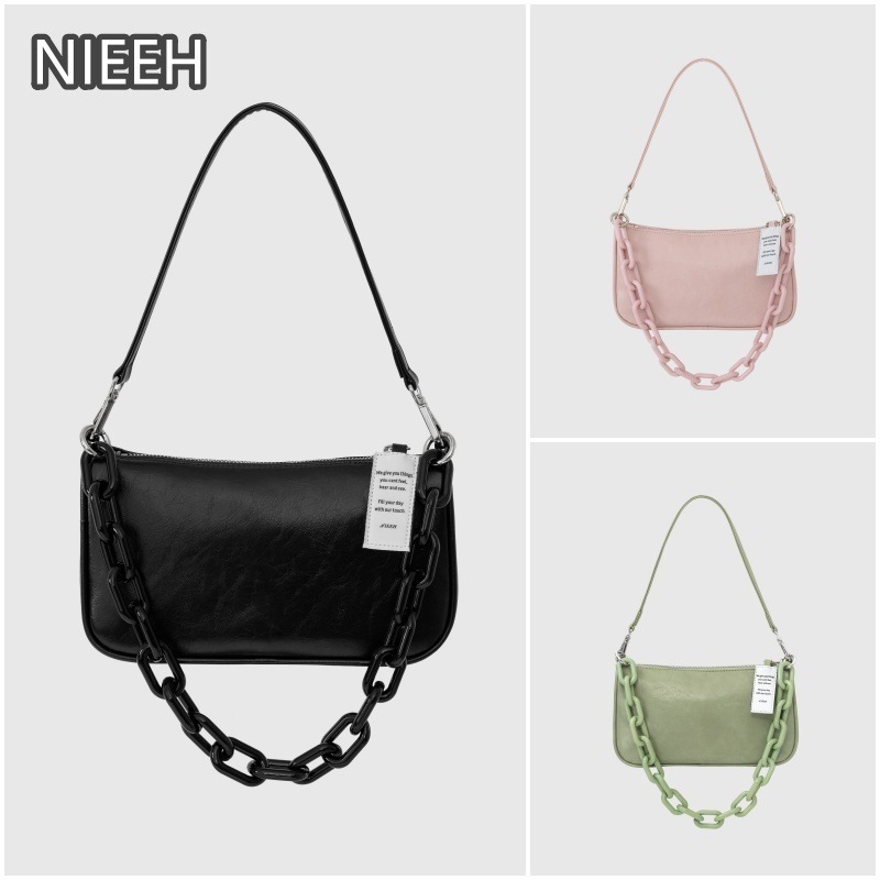 NIEEH ENVELOPE BAG (BLACK PINK JENNY 着用)
