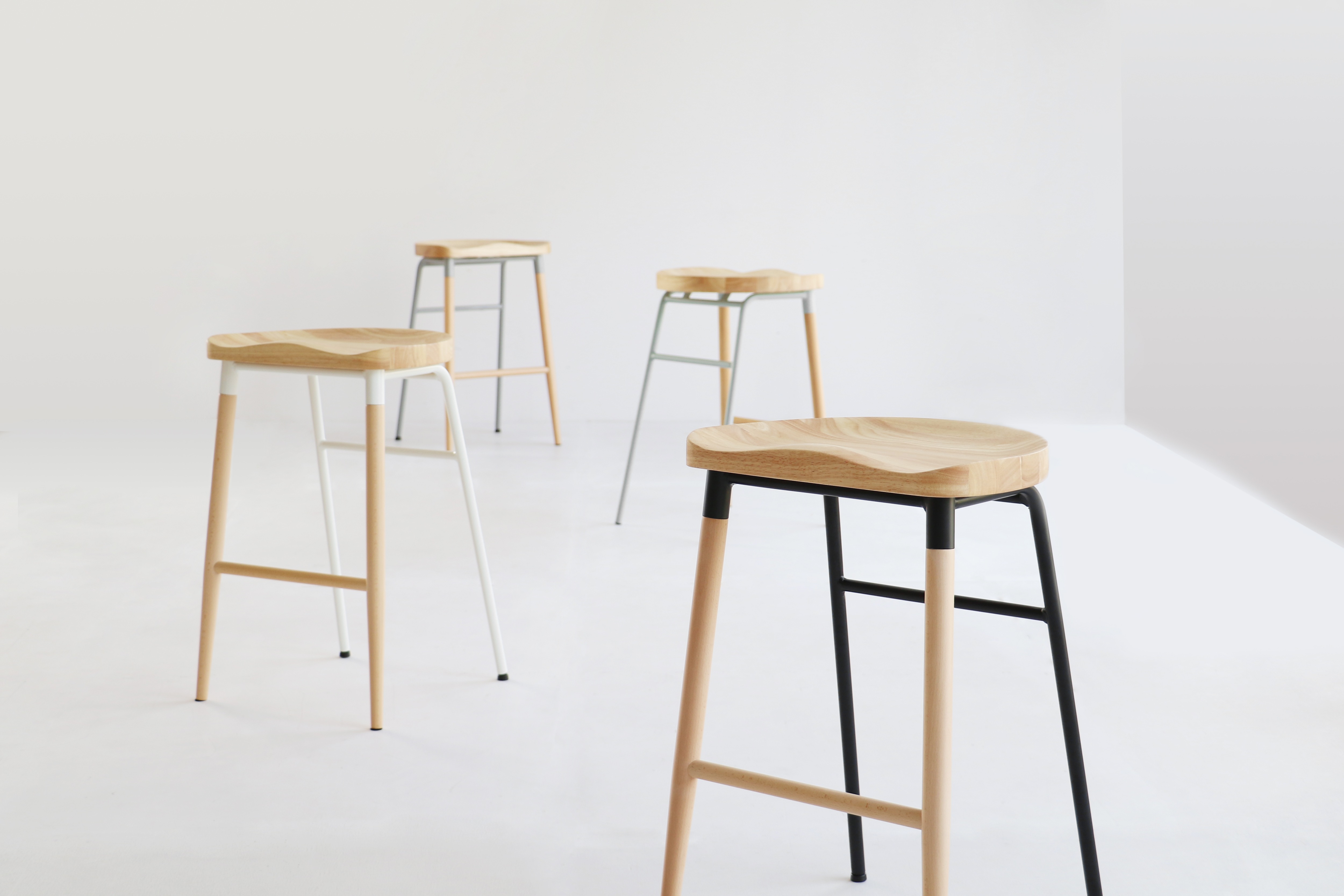 カウンターチェア ハイチェア 北欧モダン 木製 おしゃれ フットレスト 椅子 チェア バースツール スタンドチェア バーチェア いす イス 座面高65cm