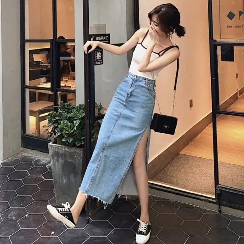 ボトムス スカート ロングスカート タイトスカート ペンシルスカート デニムスカート ロング ロング丈 スリット サイドスリット デニム キュート かわいい ガーリー 大人可愛い 大人っぽい 大人女子 5,005円