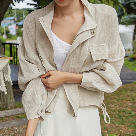 スプリングコート 上着 羽織り ミディアム丈 袖あり 長袖 前開き ボタン 大人可愛い シンプル カジュアル おしゃれ かっこいい レトロ オトナ可愛い 大人女子 こなれ感 抜け感 無地 秋 冬