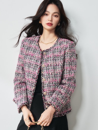 春イのバ-ラのバ-ラのピ-ピ-ンクの眩はまだ懸濁の花の糸のバ-ラの赤色の粗紡の気質のため小さいのは香風コ-トの女です