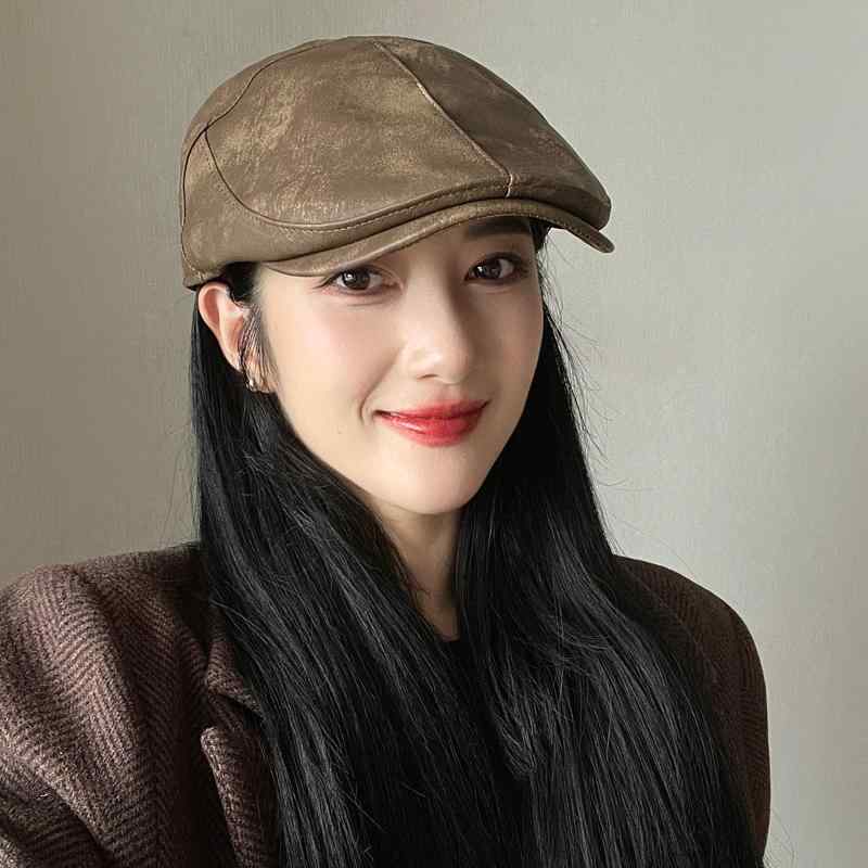 秋冬 コーデ レディース ファッション オシャレ アイテム カワイイ シンプル 大人カワイイ アメリカン レトロ ストリート スタイリッシュ ガール PU ベレー帽 ソリッド カラー カジュアル グレ