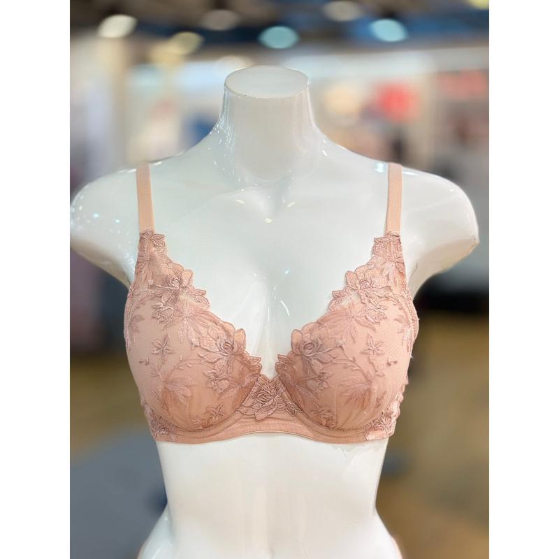 [坡州店] BR6812 ケミカル刺繍モールドブラ