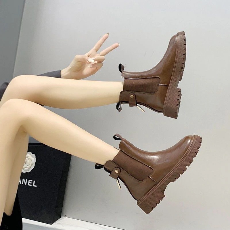 ショートブーツ マーチンブーツ レディース シューズ 秋新作 ショートブーツ チャンキーヒール 厚底ブーツ 5,234円