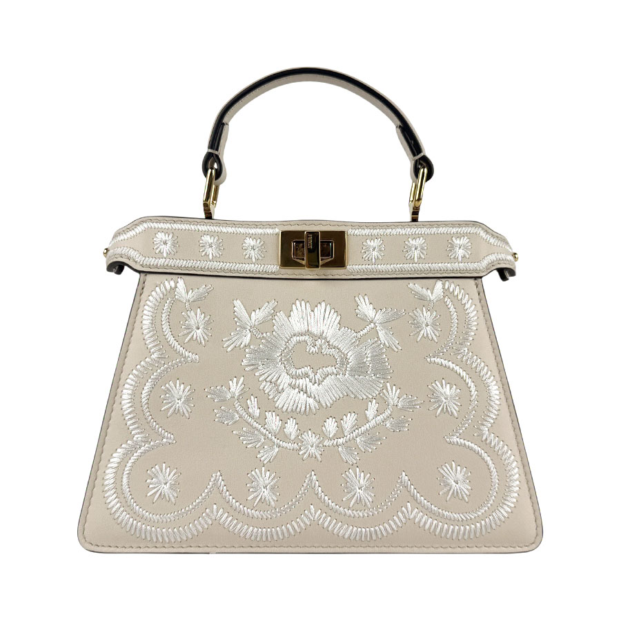 フェンディ FENDI ハンドバッグ 斜め掛けショルダーバッグ ピーカブー ISeeU プチ レザー ライトベージュ/ホワイト ゴールド レディース 8BN335-APZ5 z6245