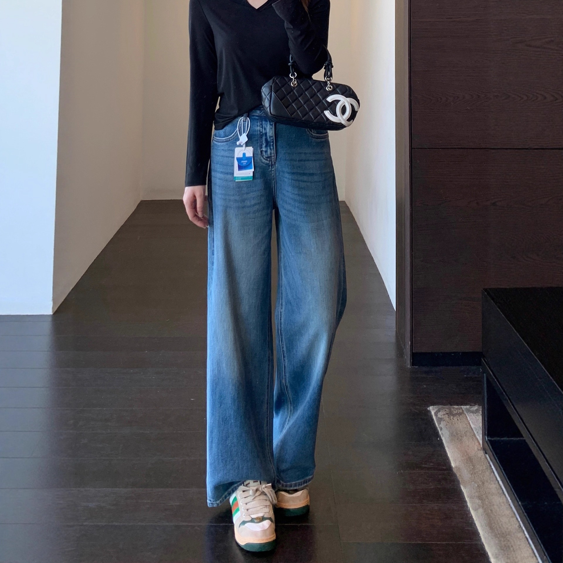 プラスシェイプ脚長ハイウエストで着痩せ女性用ゆったりストレートワイドパンツ25新作090110