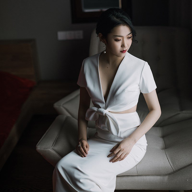 ウエディングドレス 結婚式 二次会 花嫁ドレス ワンピース 白 旅行 海外挙式 ビーチフォト vネック 背中開き 半袖 二次会ドレス 花嫁 ウェディングドレス