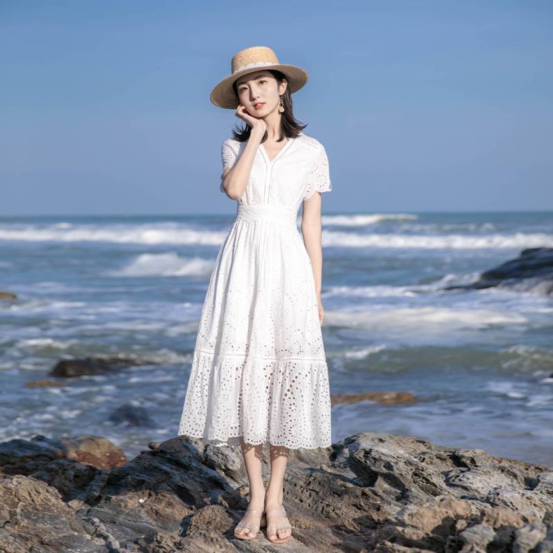 ワンピース レディース Vネック レース 花柄 透け感 ティアード フレア ミモレ 膝下 半袖 スカラップ ハイウエスト Aライン レトロ おしゃれ きれいめ かわいい ガーリー 白 XS S M L