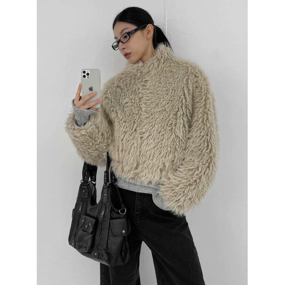 ブラックアップホームノットハイネックシアリングファージャケット 27,161円