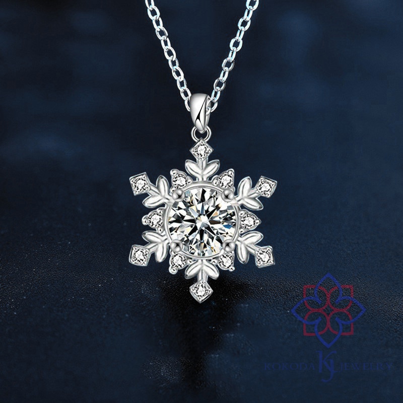 ネックレス 雪華 ペンダント スノー モアサナイト レディース ジュエリー シルバー925 アクセサリー ギフト 誕生日 記念日 クリスマス 母の日 プレゼント 首飾り ランチ会 大人 可愛い おしゃ